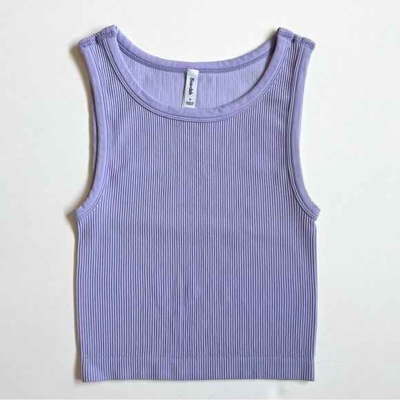 Aritzia Sunday Best Rib Seamless Shirley Tank - Picture 2 of 10